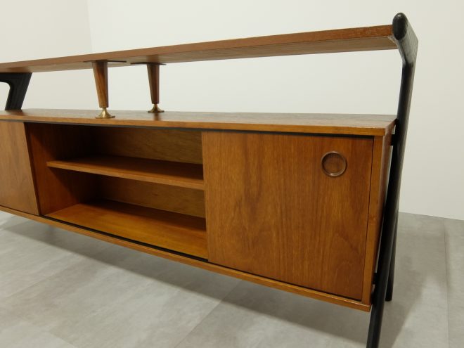 ミッドセンチュリーサイドボード | ポリゴン polygon | 撮影 展示会