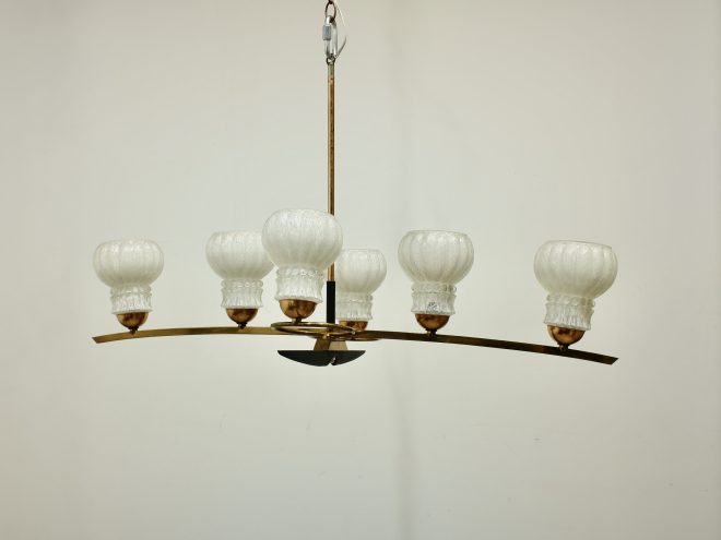 スズランモチーフシャンデリア | ポリゴン polygon | 撮影 展示